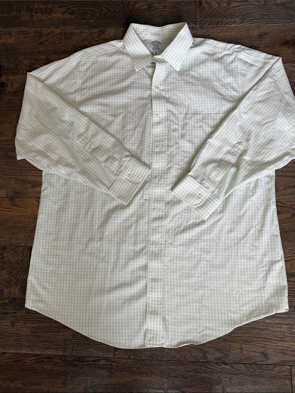 Brooks Brothers Men's Light Green Check Dress Shirt - Classic Button-Up